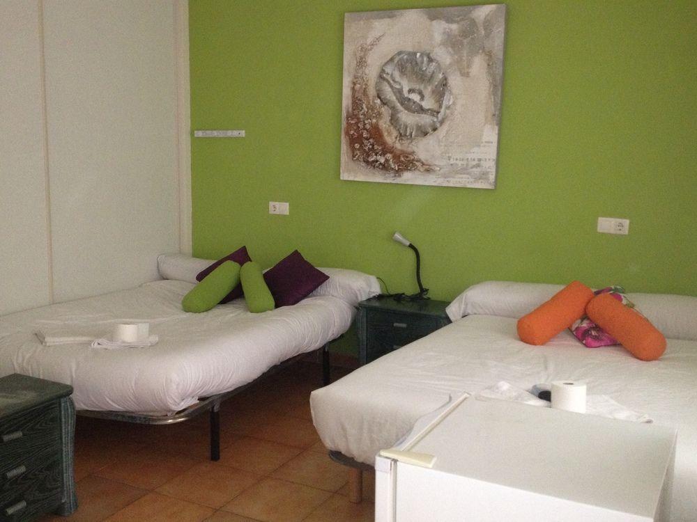 Balearic Group 2* Palma